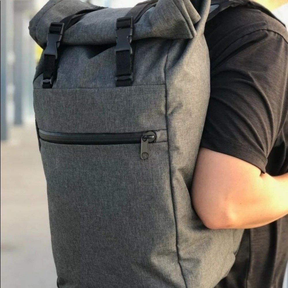 Doro Backpack - Picture 5 of 5